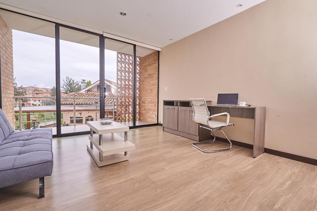 Hotel & Suites En Cuenca, Venue Batan מראה חיצוני תמונה